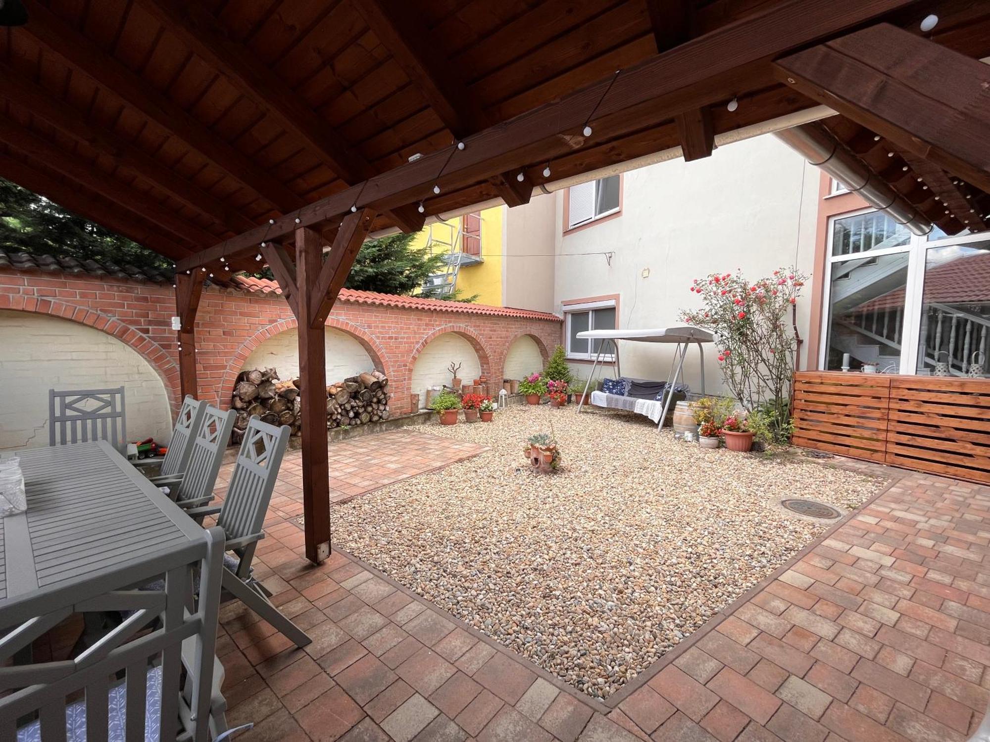 Pacsirta Apartman Grand Eger Exterior foto