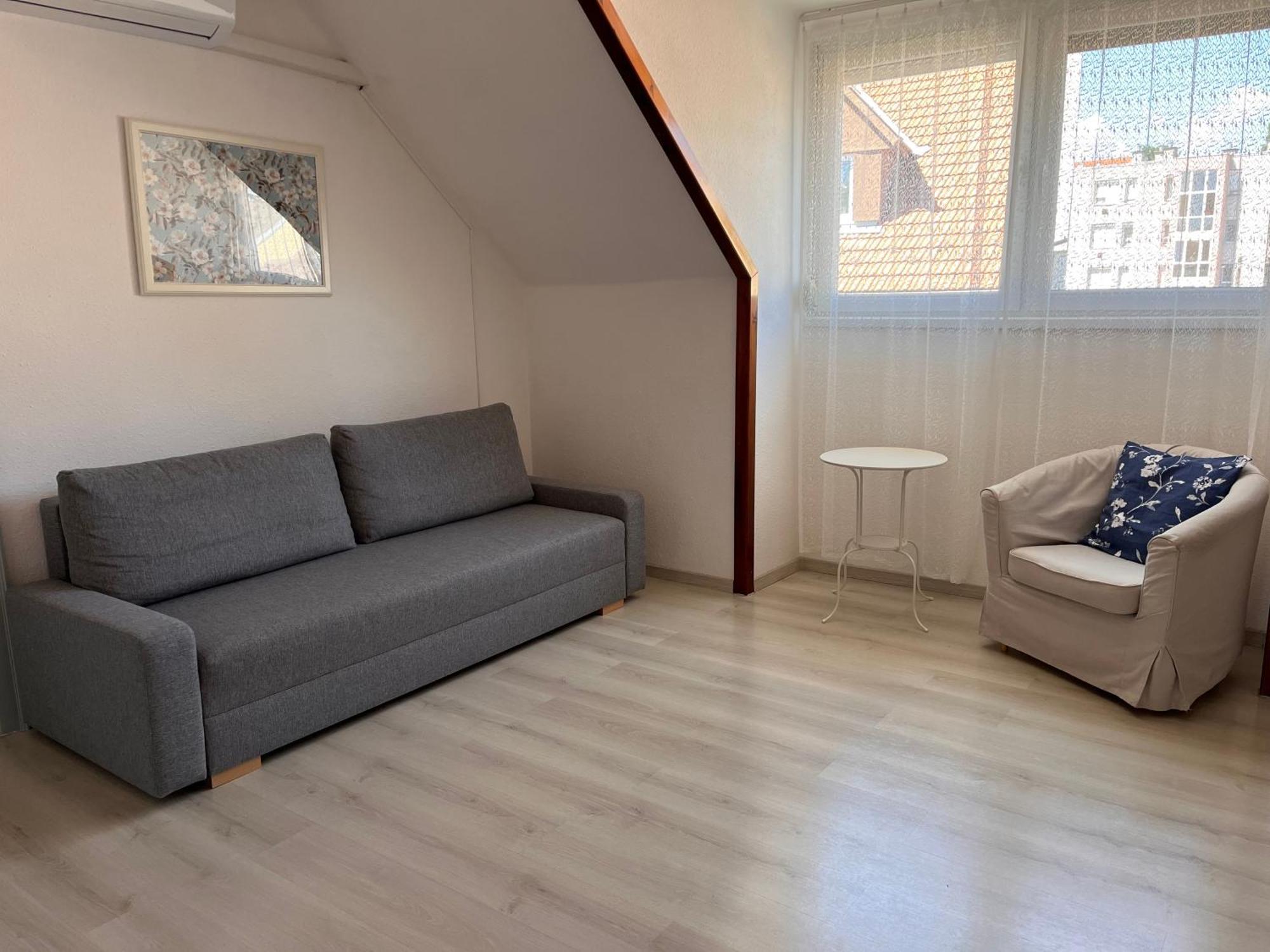 Pacsirta Apartman Grand Eger Exterior foto